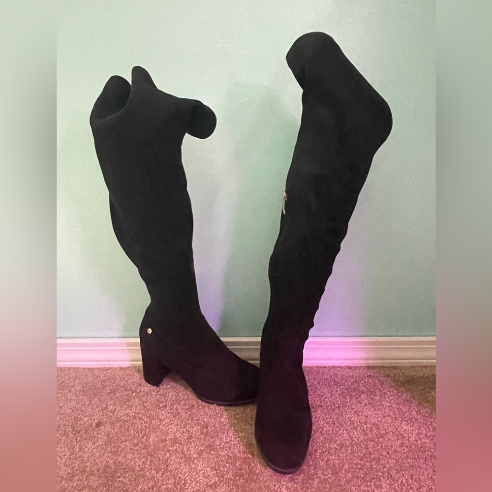 Anabella size 8 over the knee boots